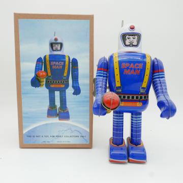 https://tanagra.fr/11211-thickbox/robot-space-man-vintage-metal-walking-robot-schylling.jpg