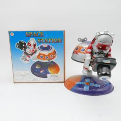 Robot - Space Station - Mars-10 - Vintage metal robot - Schylling