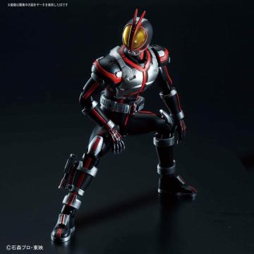https://tanagra.fr/14037-thickbox/masked-rider-action-figure-rise-kabuto-bandai.jpg