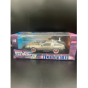 DeLorean Time Machine – Retour vers le Futur III – Sun Star 1/18