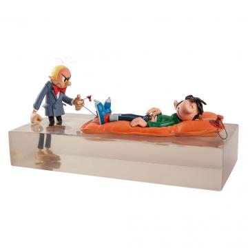 https://tanagra.fr/6574-thickbox/gaston-lagaffe-statuette-resine-innondation-le-lourd-passe-de-lagaffe-numerotee-collector-de-franquin-figures-et-vous.jpg